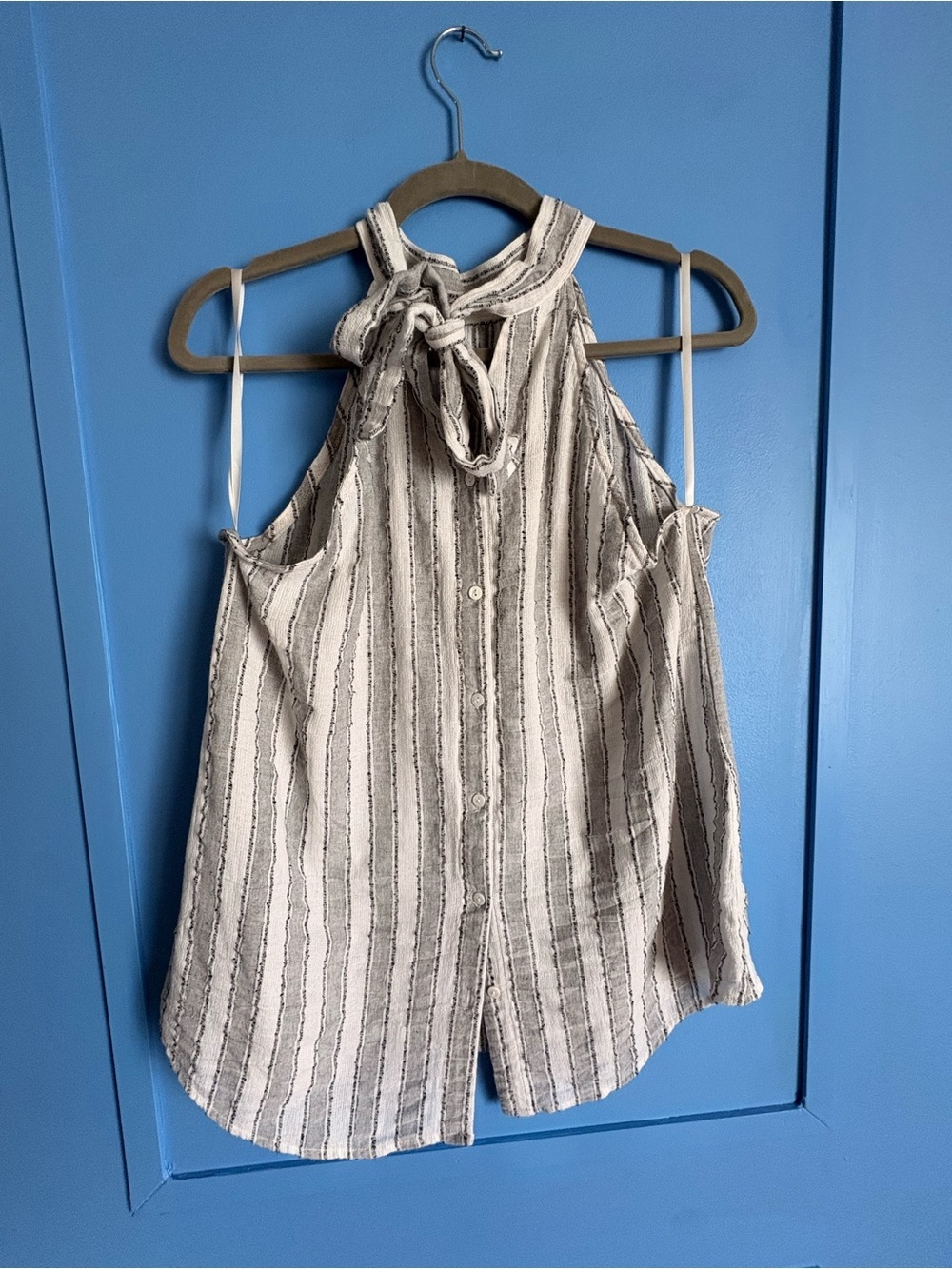 Striped High-Neck Sleeveless Top w/ Back Neck Tie - Women’s Large​ - Picture 2 of 6